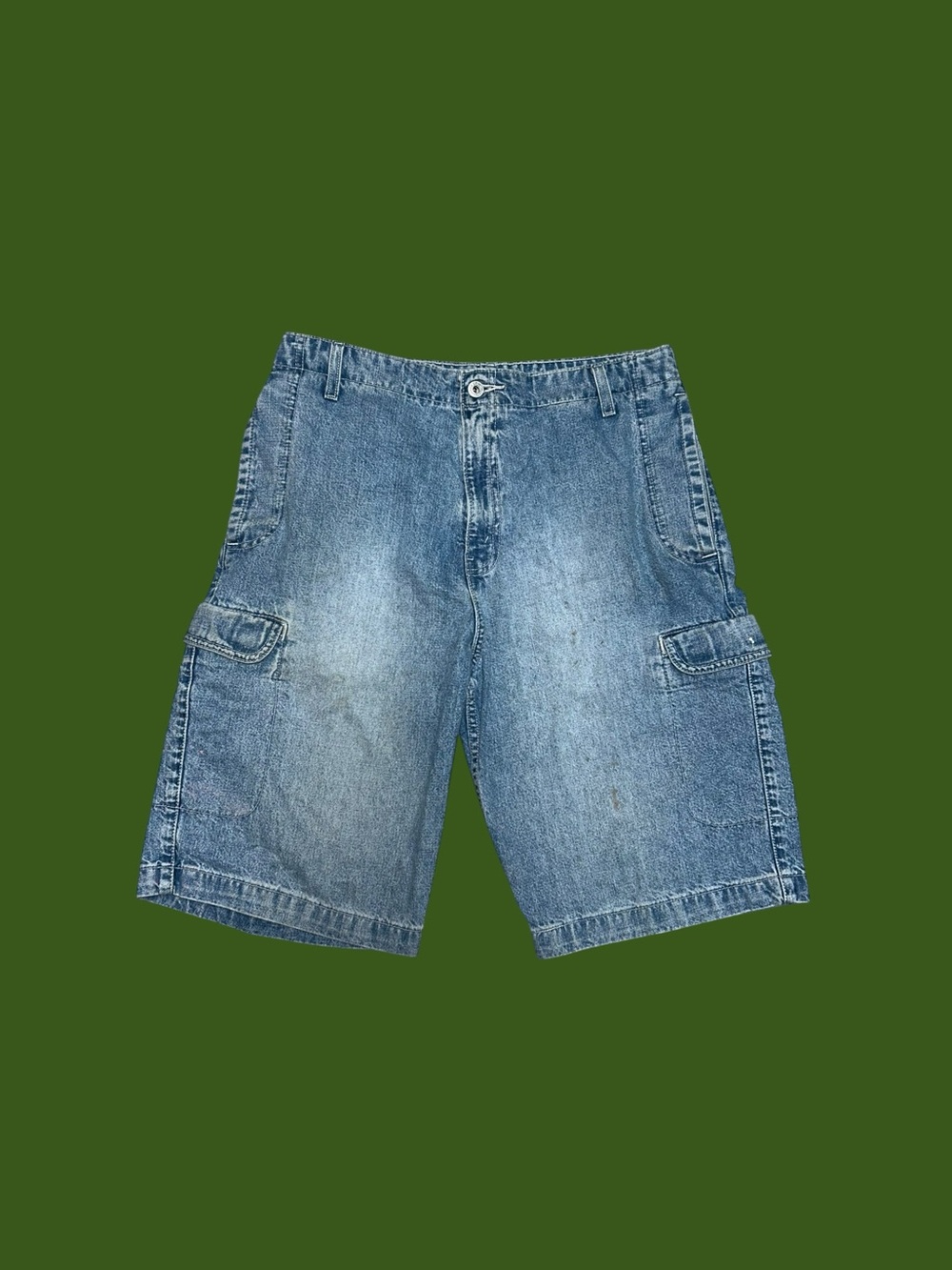 Vintage 1999 y2k Levi’s Faded Distressed Denim Cargo Shorts / Jorts Size 31